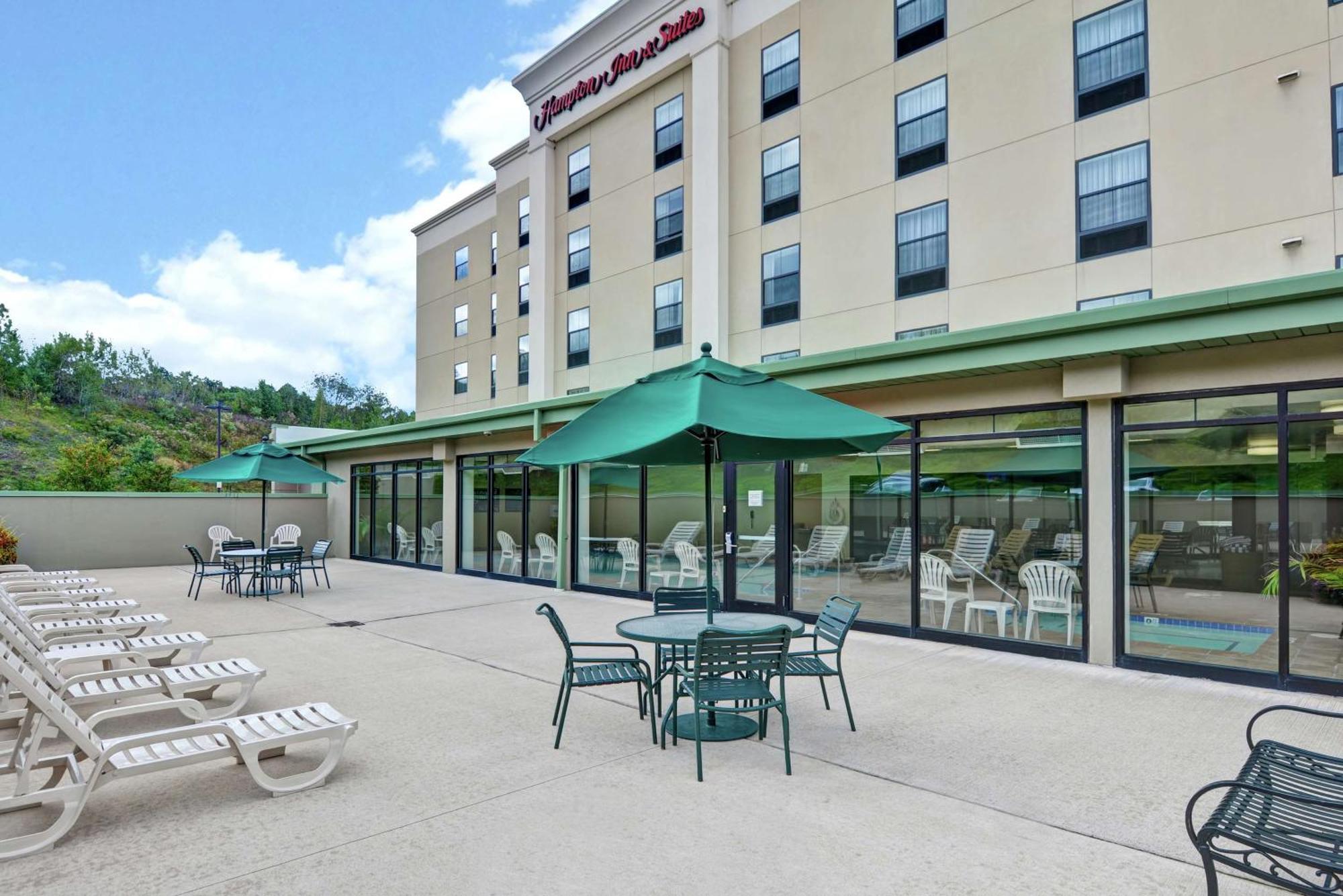 Hampton Inn & Suites Wilkes-Barre Exterior foto